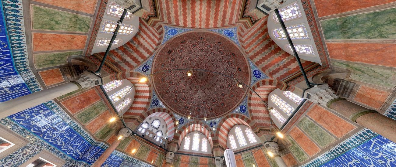 KANUNİ SULTAN SÜLEYMAN TÜRBESİ 5